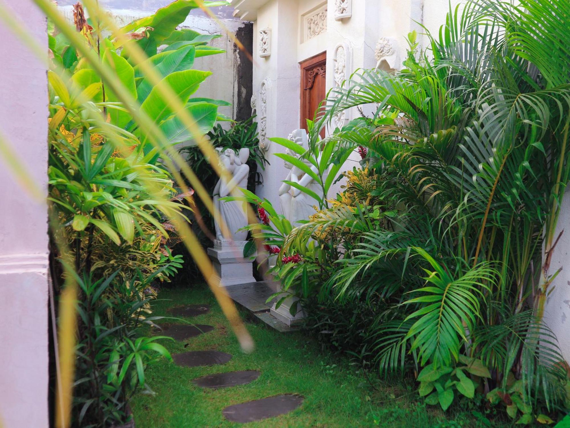 Villa Sinergi 2Br Tranquil Villa In Seminyak 外观 照片